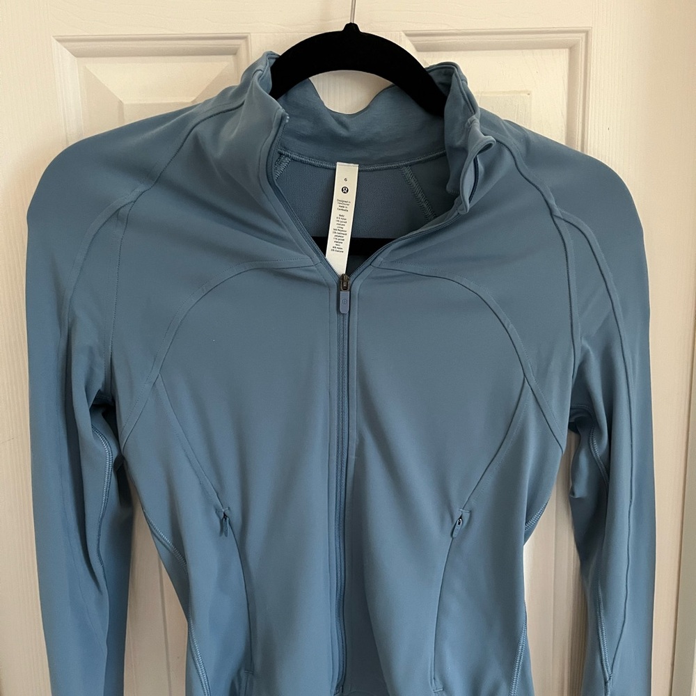 NWOT lululemon athletica Full Zip Women’s 6